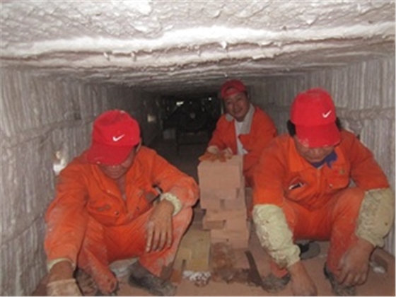 鍍鋅線(xiàn)耐火磚砌筑 鍍鋅線(xiàn)耐火磚砌筑